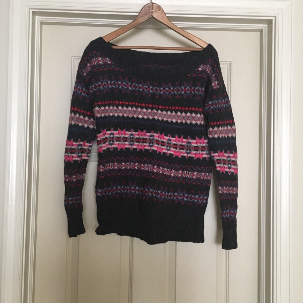 American Eagle sweater